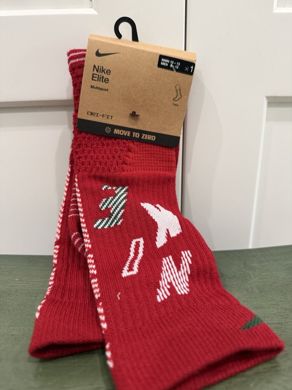 New Nike Elite 2.0 X-MAS / Elite Red L Men 8-12 HV6888-687 (1 Pack) Socks